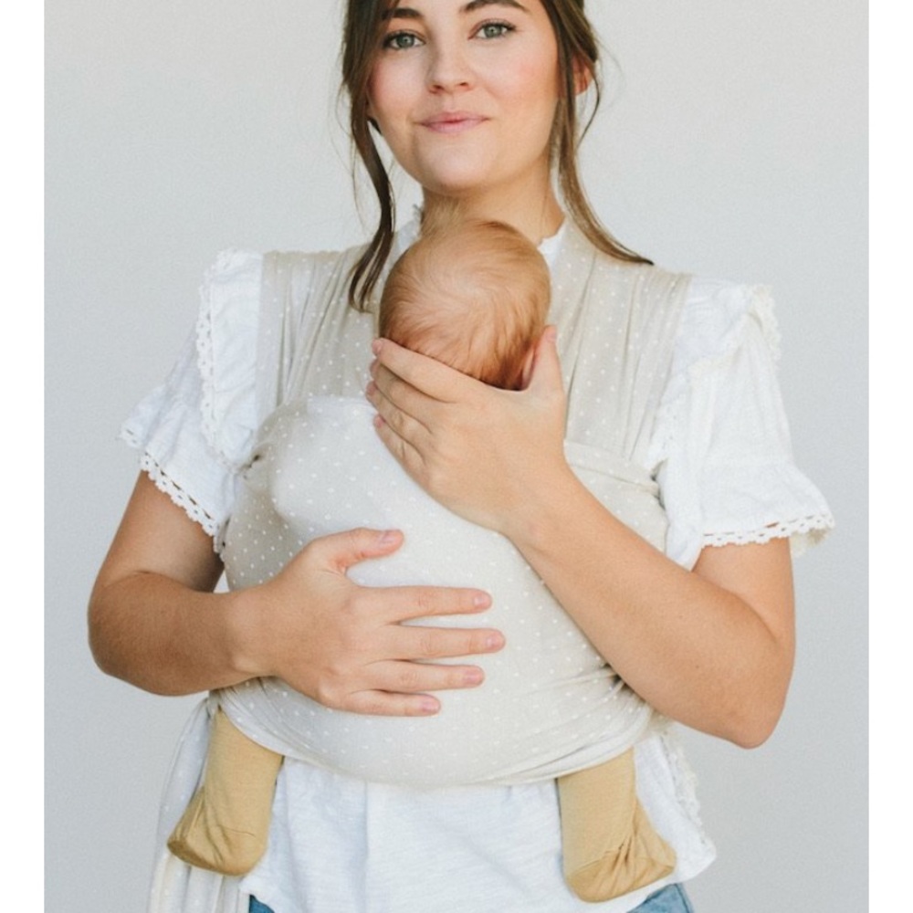 Solly Baby Wrap In Oat Dot